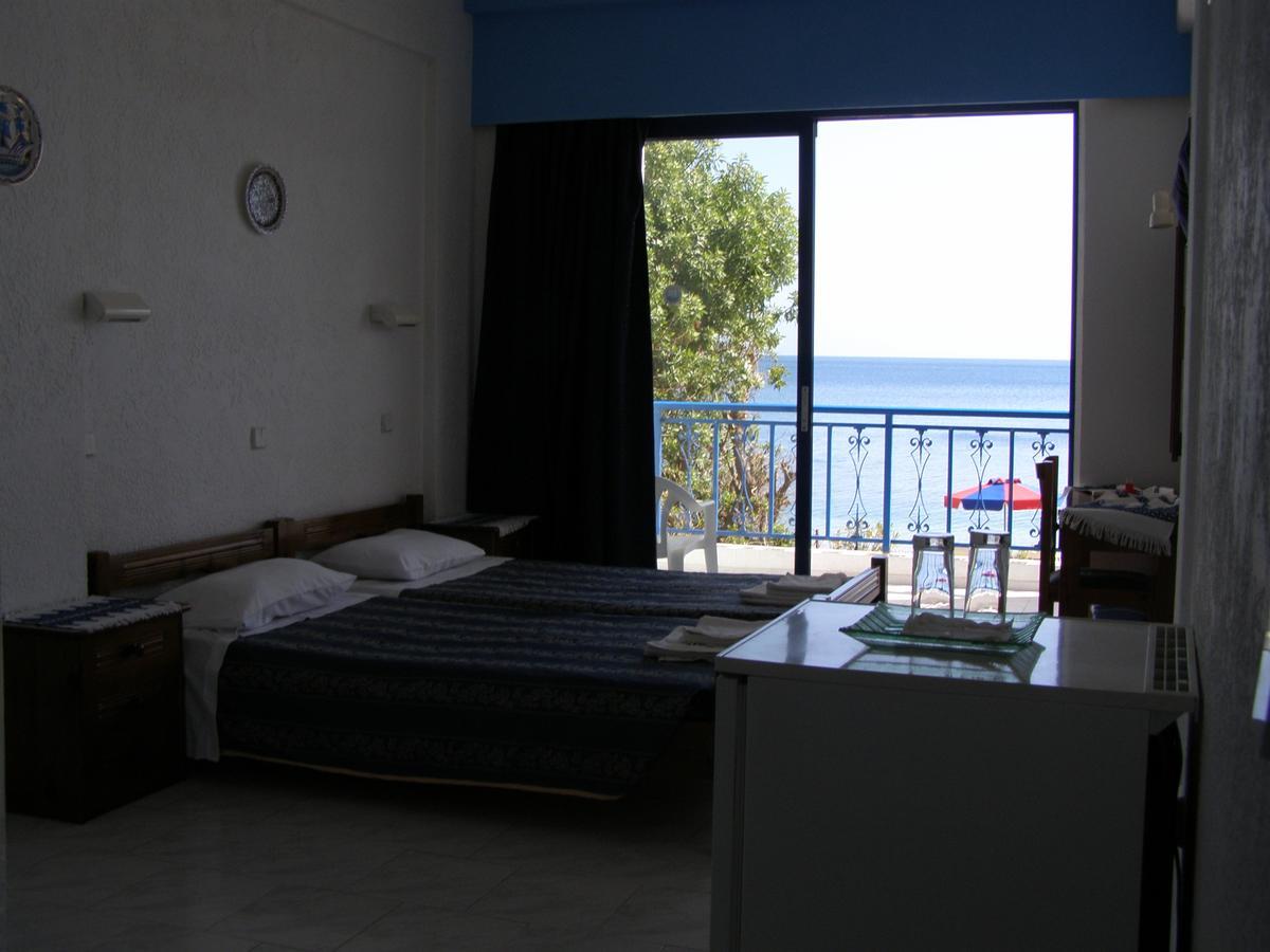 Hotel Eleni Beach Livadia  Eksteriør bilde